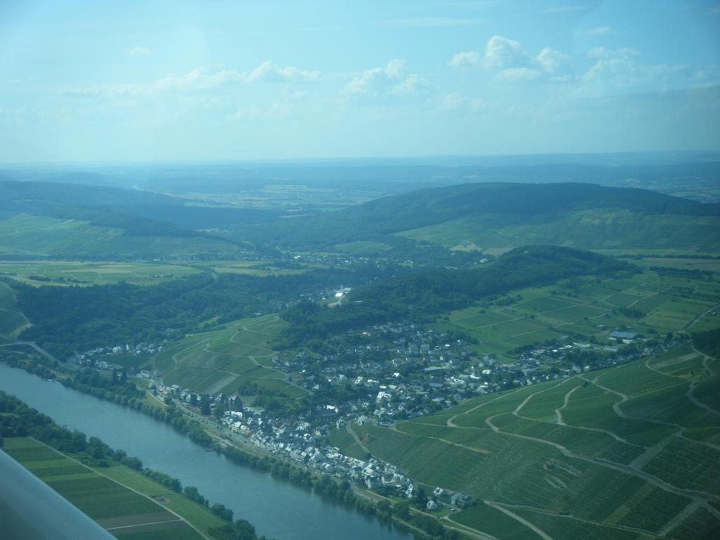 Ferienwohnungen "Moselblick" Lieser Room photo